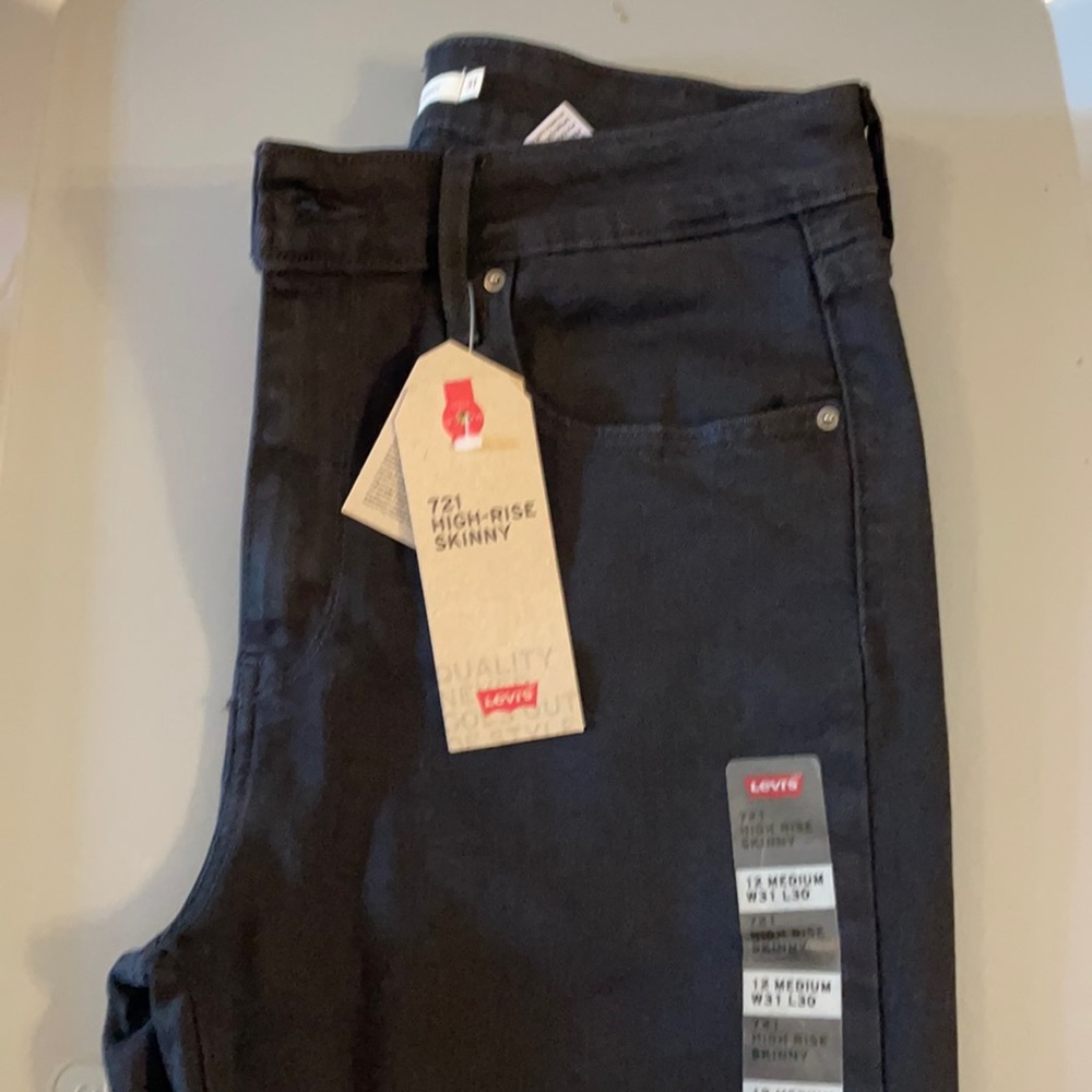 Ladies 721 High-Rise Skinny Jeans